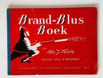 Brand-Blus Boek - kinderboek over de brandweer - 1945, Antiek en Kunst, Antiek | Boeken en Bijbels, Verzenden