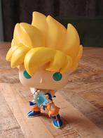 Funko pop 948 Super Saiyan Goku with kamehameha, Ophalen, Zo goed als nieuw