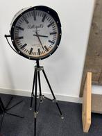 Antique Du Paris Tripod klok, Huis en Inrichting, Woonaccessoires | Klokken, Ophalen of Verzenden, Zo goed als nieuw, Wandklok