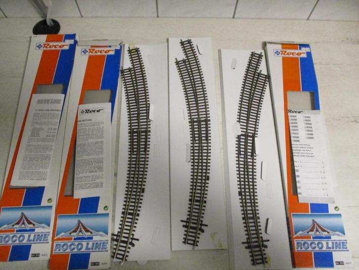 Roco Line Bocht Wissels Links en Rechts 42476 en 42477, Hobby en Vrije tijd, Modeltreinen | H0, Zo goed als nieuw, Rails, Gelijkstroom