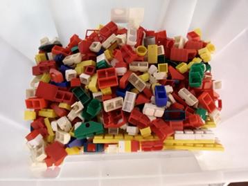 MONTI bouwstenen, blokken beschikbaar voor biedingen