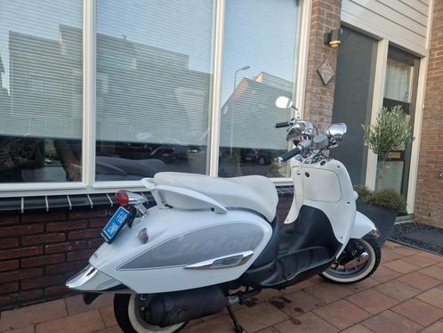 Aprillia habana custom, Fietsen en Brommers, Scooters | Overige merken, Zo goed als nieuw, Ophalen of Verzenden