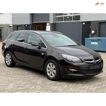 Opel Astra Sports Tourer 1.6 CDTi Business + EXPORT NAVI CLI beschikbaar voor biedingen
