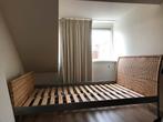 Tweepersoonsbed met rotan 140x200, Huis en Inrichting, Slaapkamer | Bedden, Overige materialen, Tweepersoons, Zo goed als nieuw