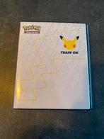 Pokémon Celebrations Jumbo Oversized Kaarten verzamelmap, Ophalen of Verzenden, Zo goed als nieuw