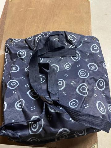 rugtas  nieuw beschikbaar voor biedingen