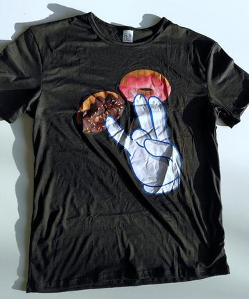 T-shirt: two in the pink, one in the stink beschikbaar voor biedingen