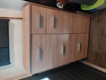 Schoenenkast  beschikbaar voor biedingen