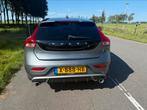 Volvo V40 2.0 D2 R Design 120PK  2016, Voorwielaandrijving, 4 cilinders, 1969 cc, Particulier
