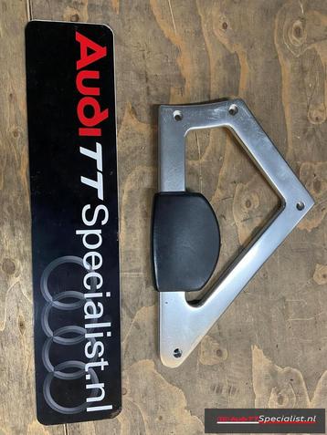 Kniesteun metaal Audi TT MK1 8N 1998-2006  beschikbaar voor biedingen