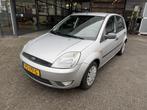 Ford Fiesta 1.4-16V Ambiente (bj 2003), Stof, Gebruikt, 4 cilinders, Metallic lak