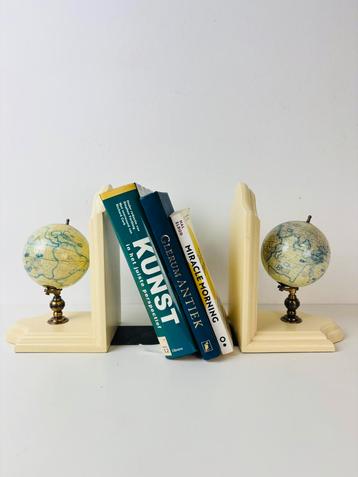 Italiaanse globe boekensteunen boekenstandaard beschikbaar voor biedingen