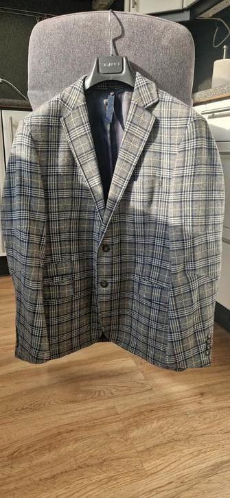 Mooie blazer (Stones - wol) beschikbaar voor biedingen