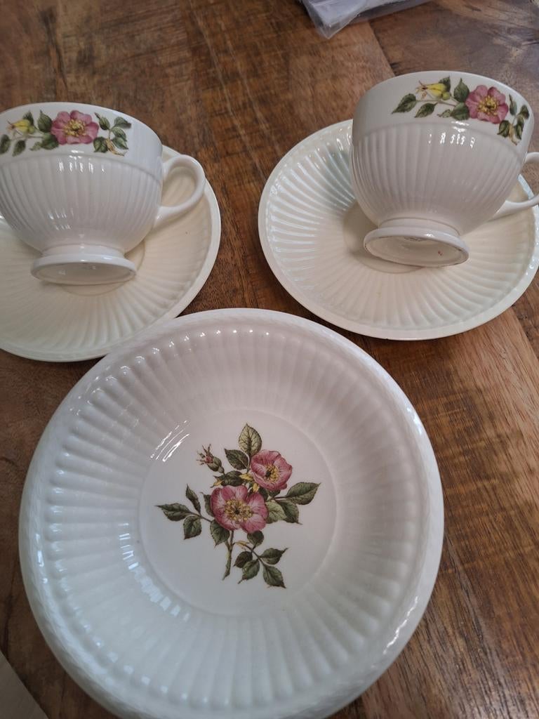 Wedgewood servies briar rose, Ophalen of Verzenden, Zo goed als nieuw, Porselein, Wedgwood