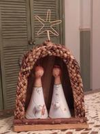 Kerststalletje met ster en twee zingende vrouwen, Diversen, Kerst, Ophalen of Verzenden, Zo goed als nieuw