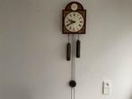 Franse Hangklok, 1960, goed werkend uurwerk met gong, Ophalen of Verzenden, Gebruikt, Analoog, Wandklok