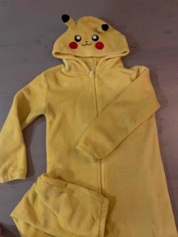 Pokemon Pikachu Onesie - Maat 122/128 beschikbaar voor biedingen