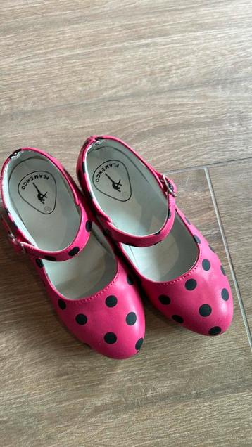 Roze flamengo schoentjes maat 34 (vallen kleiner) beschikbaar voor biedingen