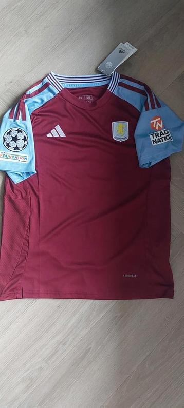 Aston villa shirt. Rugnummer 22 Ian maatsen. Maat: 164 beschikbaar voor biedingen