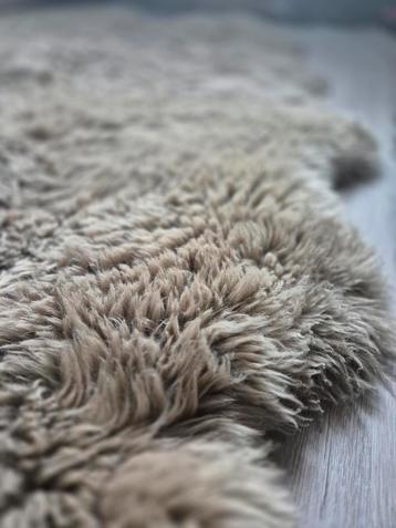 Schapenvacht vloerkleed, taupe 1.30 x 2.00 m! beschikbaar voor biedingen
