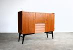 vintage sideboard | wandkast | jaren 60 | Zweeds, Gebruikt, Ophalen of Verzenden, 25 tot 50 cm, Glas