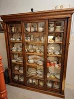 Antieke kast met schuifdeuren, Ophalen