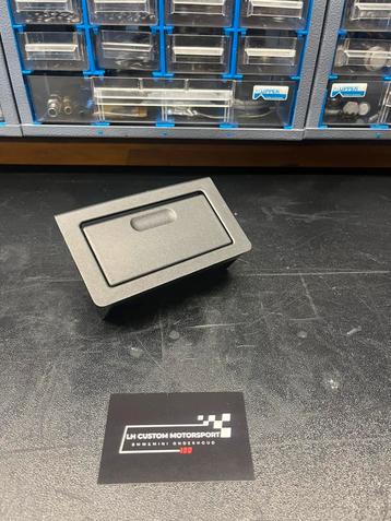 BMW E36 asbak achter beschikbaar voor biedingen