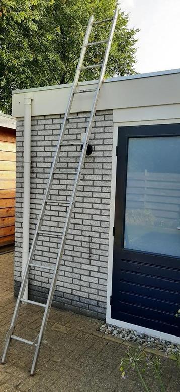 Altrex ladder beschikbaar voor biedingen