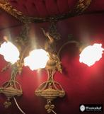 2 Wandlampen antiek barok engelen beeld goud brons kap glas, Antiek en Kunst, Antiek | Lampen, Ophalen of Verzenden