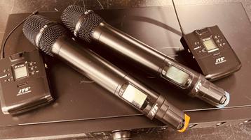 JTS draadloze microfoon set. 2x handheld 2x zakzender beschikbaar voor biedingen
