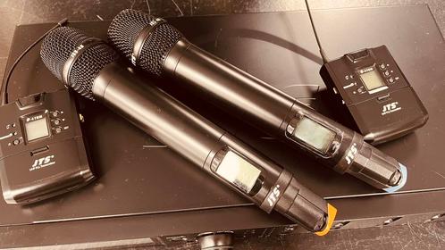 JTS draadloze microfoon set. 2x handheld 2x zakzender, Muziek en Instrumenten, Microfoons, Gebruikt, Zangmicrofoon, Ophalen of Verzenden