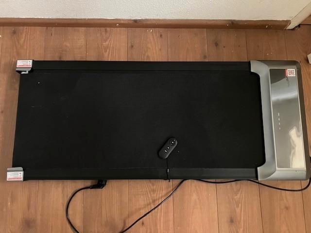 Fysiq Walking Pad Loopband, Sport en Fitness, Fitnessapparatuur, Zo goed als nieuw, Loopband, Benen, Overige materialen, Ophalen