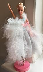 Avon Ballet Masquerade Barbie 2000, Verzamelen, Poppen, Ophalen of Verzenden, Zo goed als nieuw, Fashion Doll