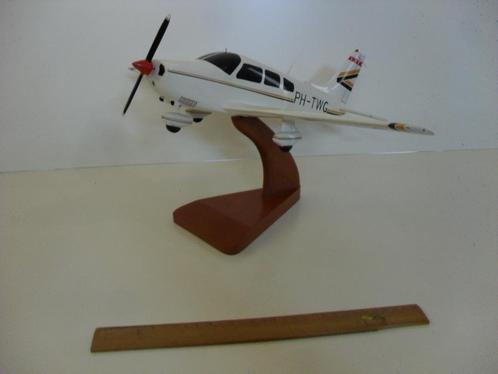 Pilots Station houten vliegtuig PH-TWG, Hobby en Vrije tijd, Modelbouw | Vliegtuigen en Helikopters, Gebruikt, Vliegtuig, Groter dan 1:72