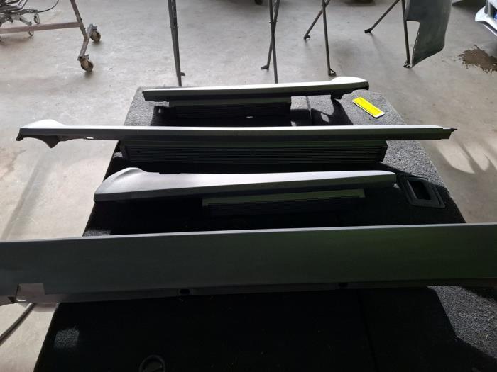 Zijskirtset links + rechts van een Alfa Romeo Giulietta, Auto-onderdelen, Carrosserie en Plaatwerk, Alfa Romeo, Gebruikt, 3 maanden garantie