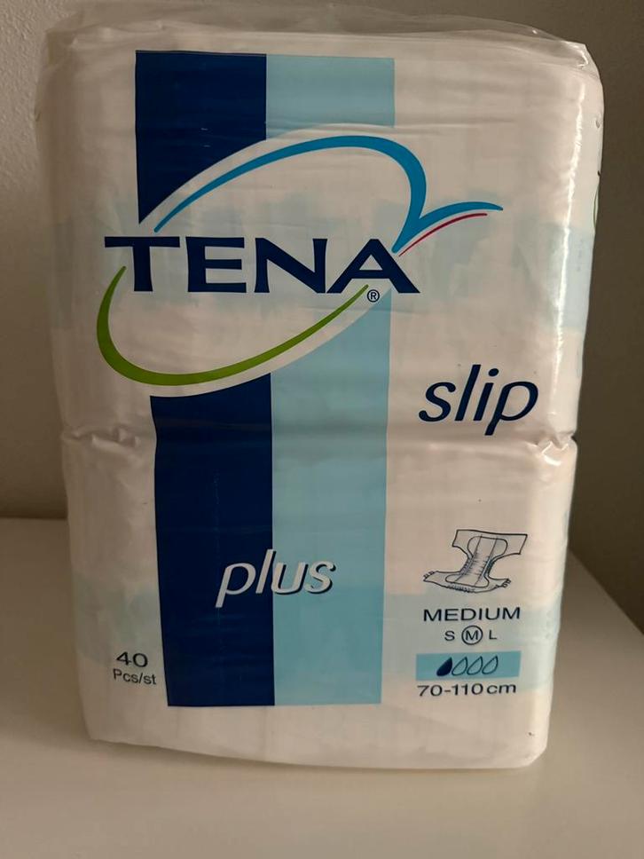 Vintage Tena slip plus luiers met plastic buitenlaag, Verzamelen, Overige Verzamelen, Nieuw, Verzenden