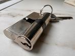 Cilinder slot (Corbin) met twee sleutels., Ophalen of Verzenden