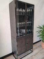 Stalen Vitrinekast - Industrieel Design, Huis en Inrichting, Ophalen, Met deur(en), 50 tot 100 cm, Zo goed als nieuw