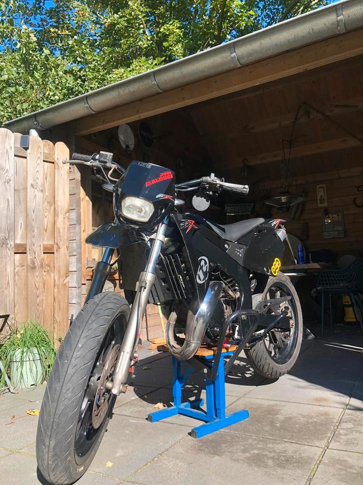 Rieju mrx/rrx 50cc 2015 geldig brom, Fietsen en Brommers, Brommers | Derbi, Zo goed als nieuw, Maximaal 45 km/u, Ophalen