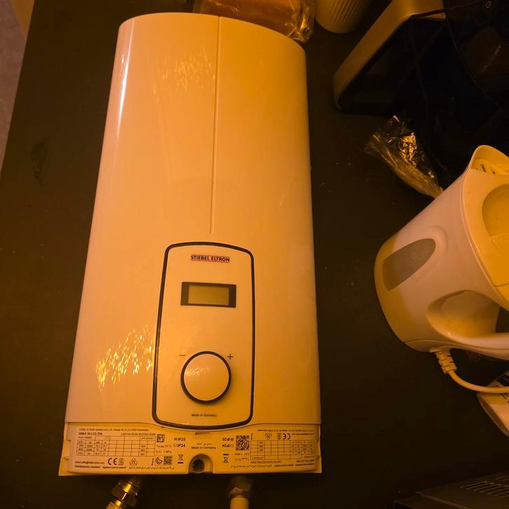 Direct Warm Water Boiler, Doe-het-zelf en Verbouw, Geisers en Boilers, Zo goed als nieuw, Boiler, Aardgas, Minder dan 20 liter