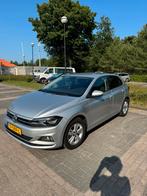 Volkswagen Polo 1.0 TSI 95pk 2018 Grijs, Auto's, Voorwielaandrijving, Stof, Zwart, 23 km/l