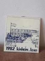 Tegel Kinheim Leao Beverwijk 1982, Antiek en Kunst, Antiek | Wandborden en Tegels, Ophalen