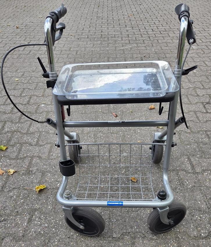 Te koop Thuasne rollator (Quatro V05040), Diversen, Rollators, Zo goed als nieuw, Opvouwbaar, Ophalen