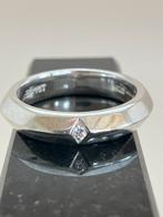 Zeer fraaie ring van Esprit, Sieraden, Tassen en Uiterlijk, Ringen, 18 tot 19, Ophalen of Verzenden, Zo goed als nieuw, Dame