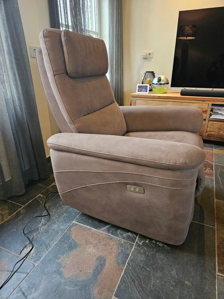 Relaxbankstel 3-zits + 2 fauteuils (deels elektrisch), Ophalen, Gebruikt, Stof, Modern