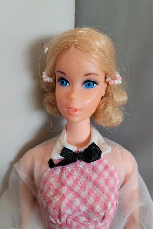 Vintage Barbie Quick Curl / 1973 / kam borstel krultang, Verzamelen, Poppen, Zo goed als nieuw, Fashion Doll, Ophalen of Verzenden