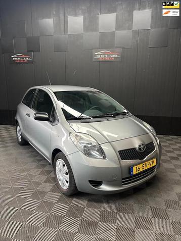Toyota Yaris 1.3 VVTi Terra | Nieuwe APK | beschikbaar voor biedingen
