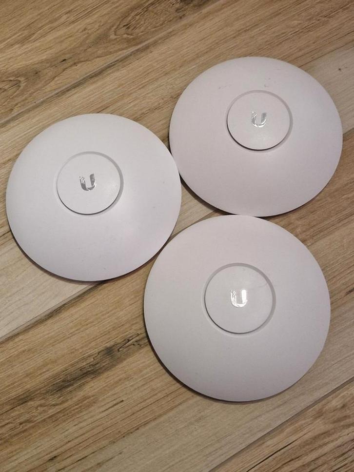 Unifi ap ac long range 3x, Computers en Software, Accesspoints, Gebruikt, Verzenden