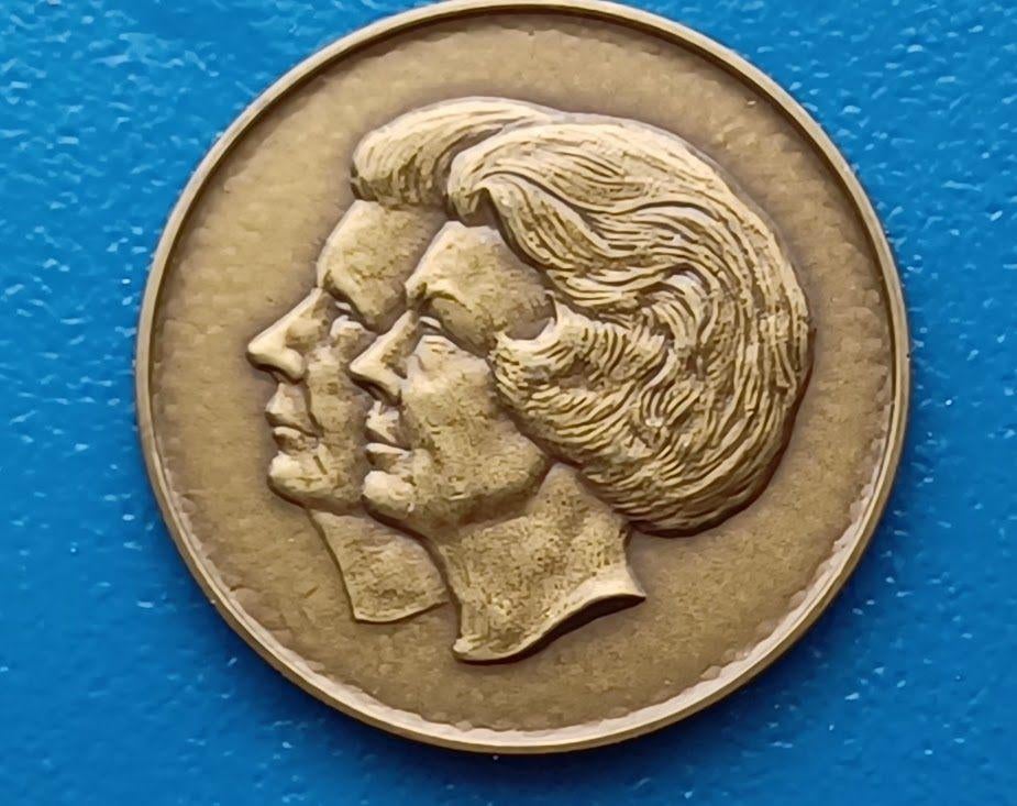 Penning Troonswisseling - 1980, Verzenden, Overige materialen, Nederland