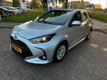 Toyota Yaris 1.5 Hybrid 116pk CVT 2020 NW Model 1st eigenaar beschikbaar voor biedingen